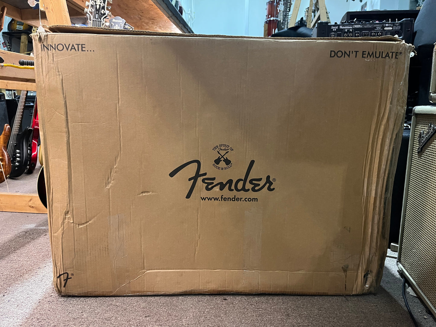 Fender 2x12 Super Sonic Speaker Cabinet with Box - Local Pickup Only