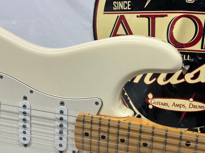 Fender Classic Series '70s Stratocaster strat Electric Guitar MIM - Made in Mexico - Olympic White