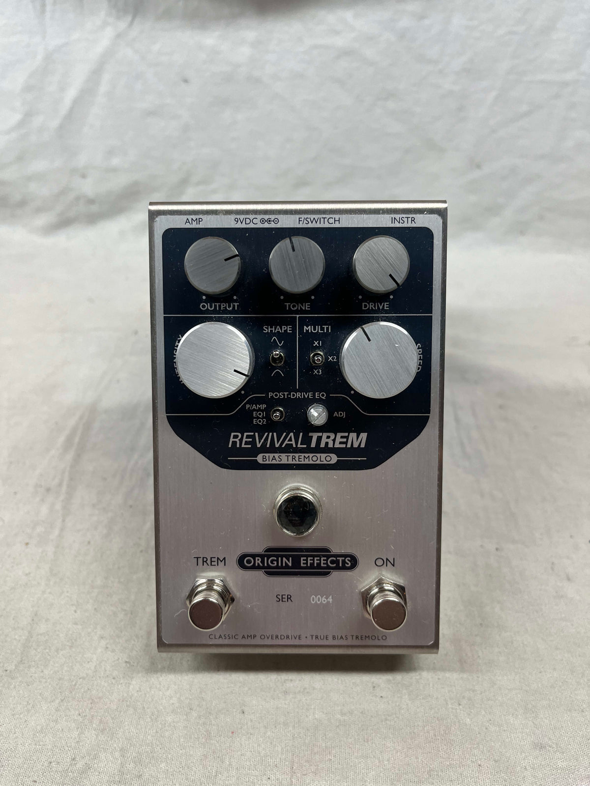 Origin Effects RevivalTREM revival trem Bias Tremolo & Overdrive Pedal with Box