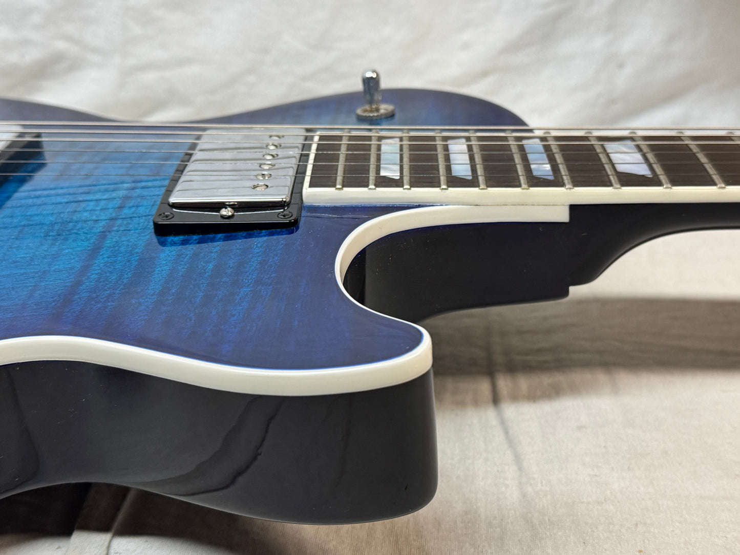 Gibson Les Paul Modern Figured Guitar with Case