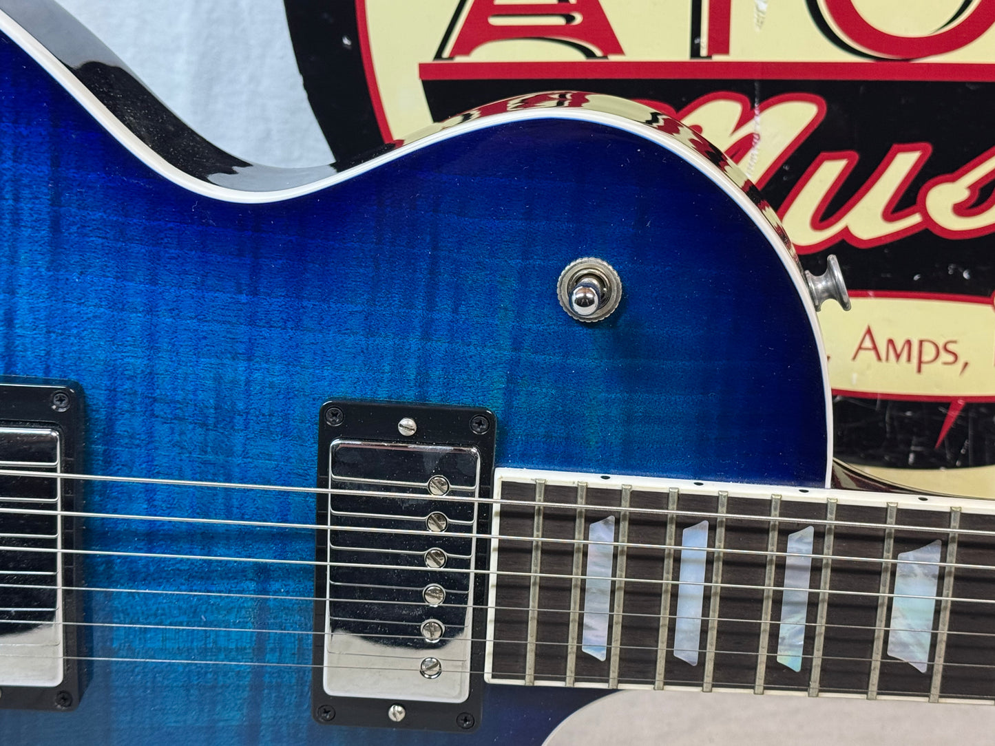 Gibson Les Paul Modern Figured Guitar with Case