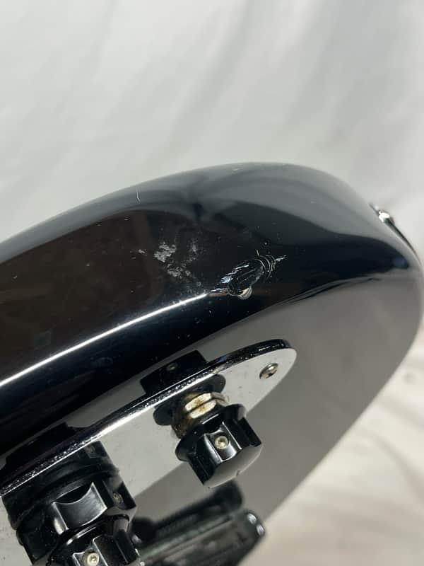 Fender 5-String Electric Jazz Bass - Image 22