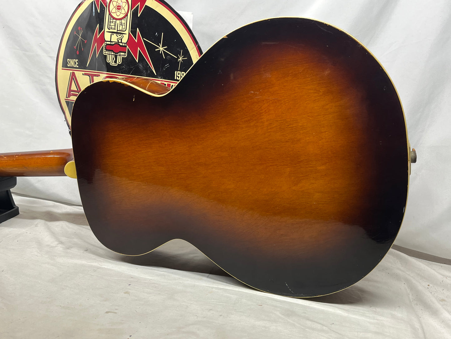 Kay Vintage Sherwood Deluxe Archtop Hollow Body Electric Guitar