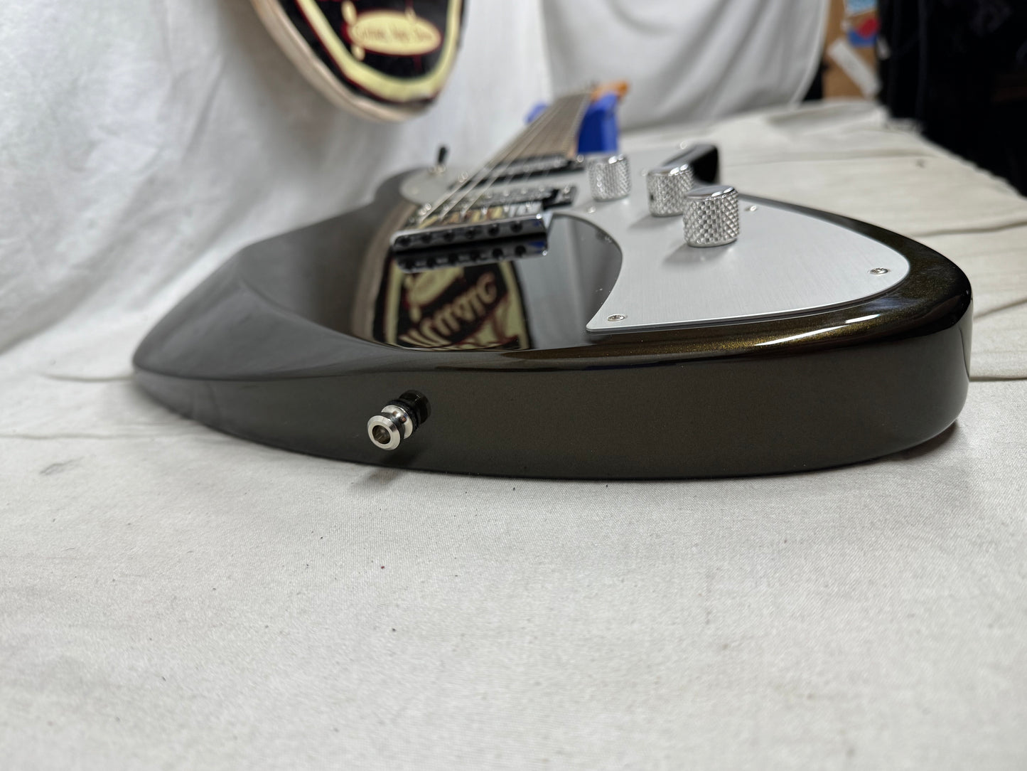 Fender American Ultra II 2 Meteora Guitar with COA + Case 2025 - Texas Tea / Ebony fingerboard