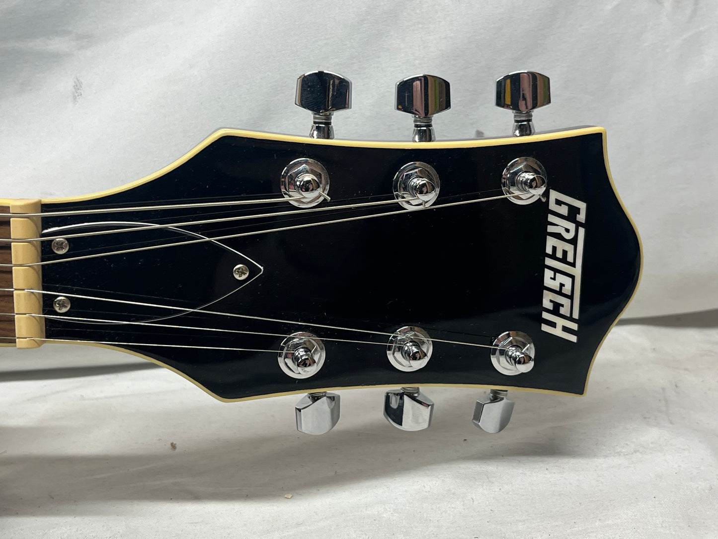 Gretsch G5655T Singlecut Semi-Hollow Body Electric Guitar