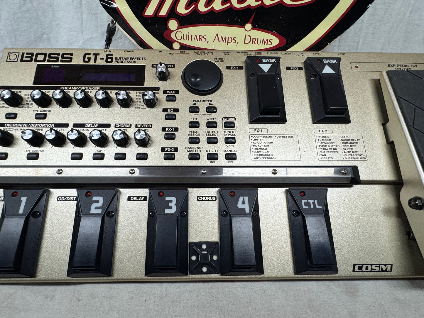 Boss GT-6 gt6 Guitar Multi-Effects Processor Preamp Pedal with Power Supply