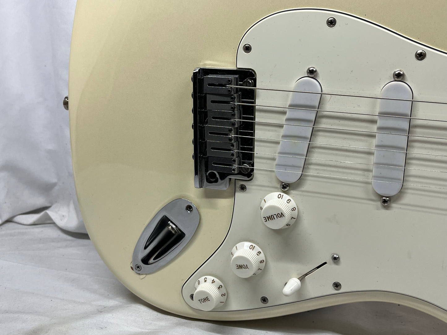 Fender American Elite Stratocaster Strat Electric Guitar - Olympic Pearl