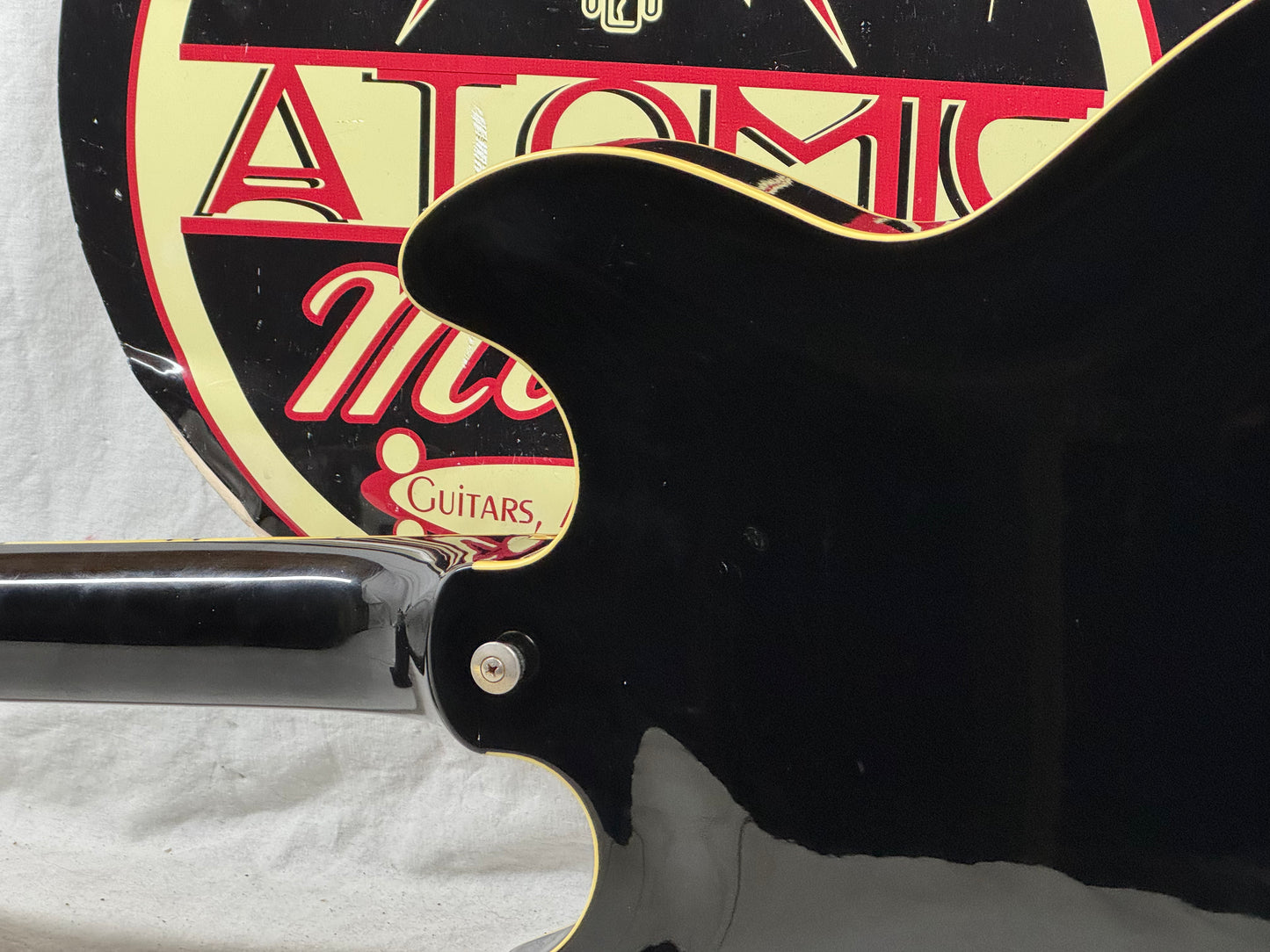 Yamaha Super Axe SA-2100 SA2100 Semi-Hollowbody Guitar with Epiphone Case - MIJ Made In Japan - Black