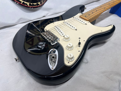 Fender Standard Stratocaster Strat Electric Guitar MIM - Made in Mexico - Black