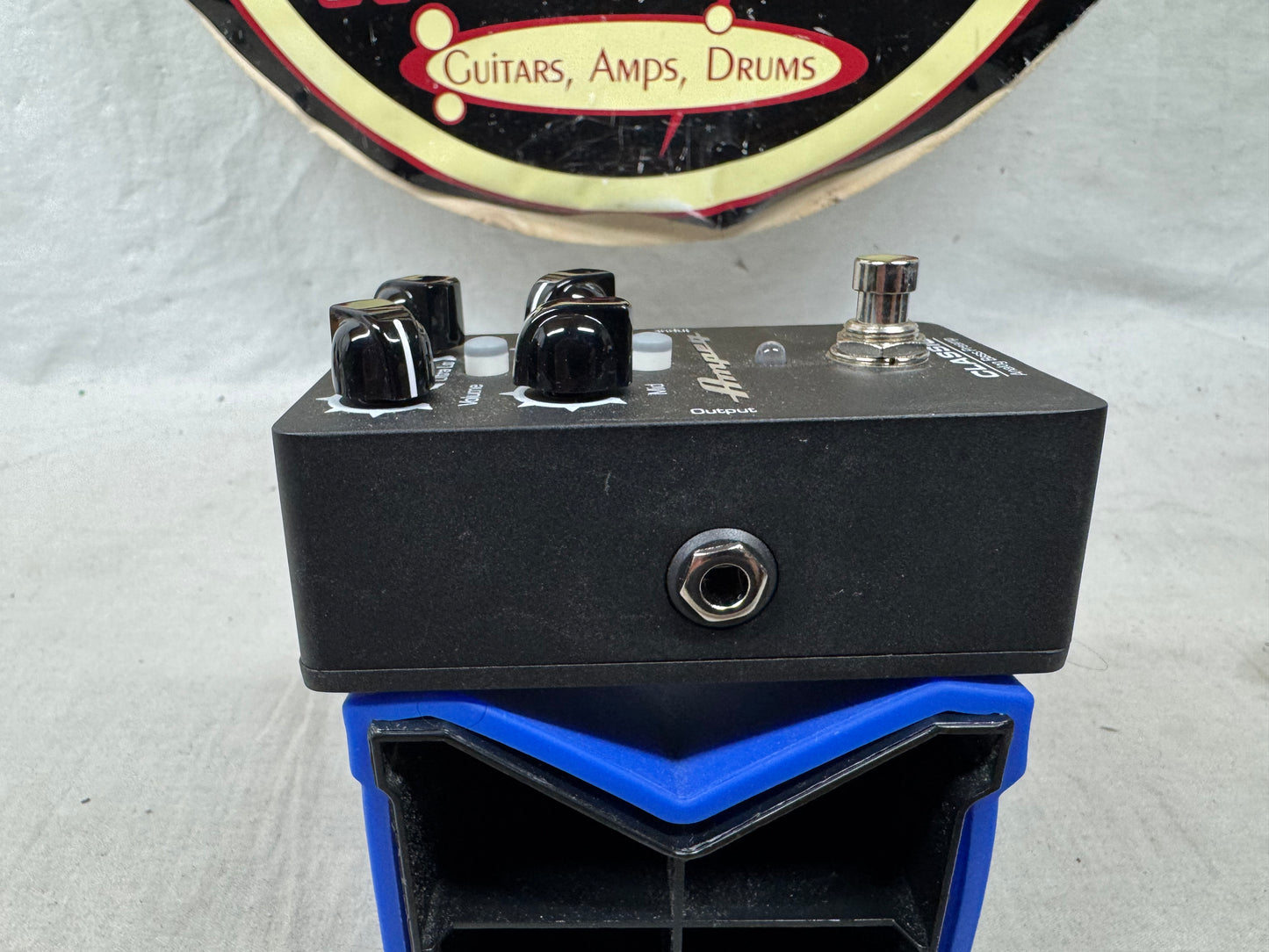 Ampeg Classic Analog Bass Preamp Pedal