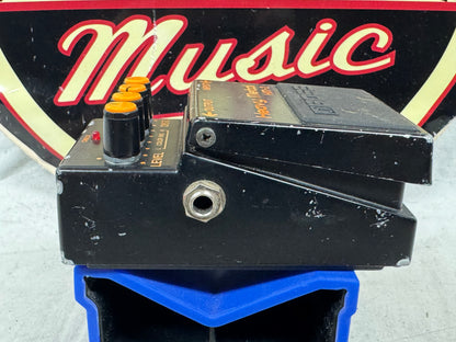 Boss HM-2 hm2 Heavy Metal Distortion Pedal - Black Label / MIJ Made In Japan / ACA 12 volt power 1985