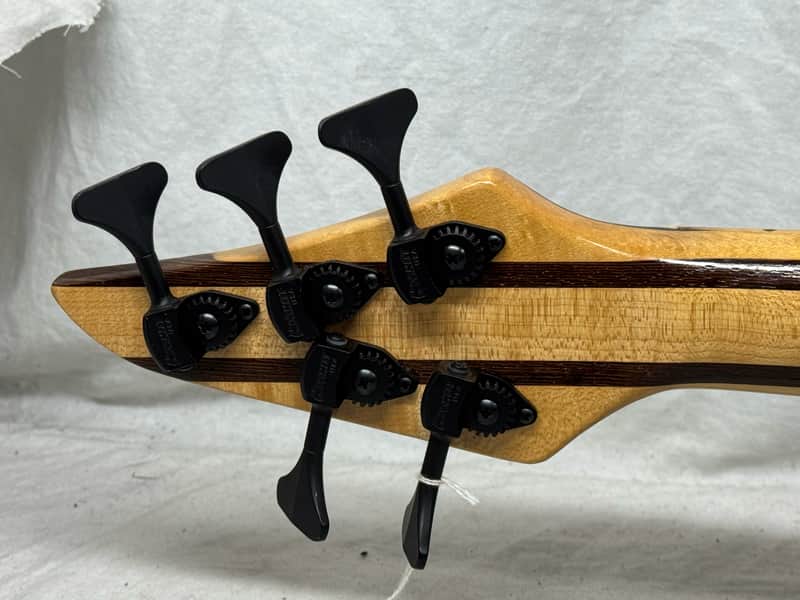 T Smith Guitars Tom W. Smith TS 5-string J-style Bass - Image 8