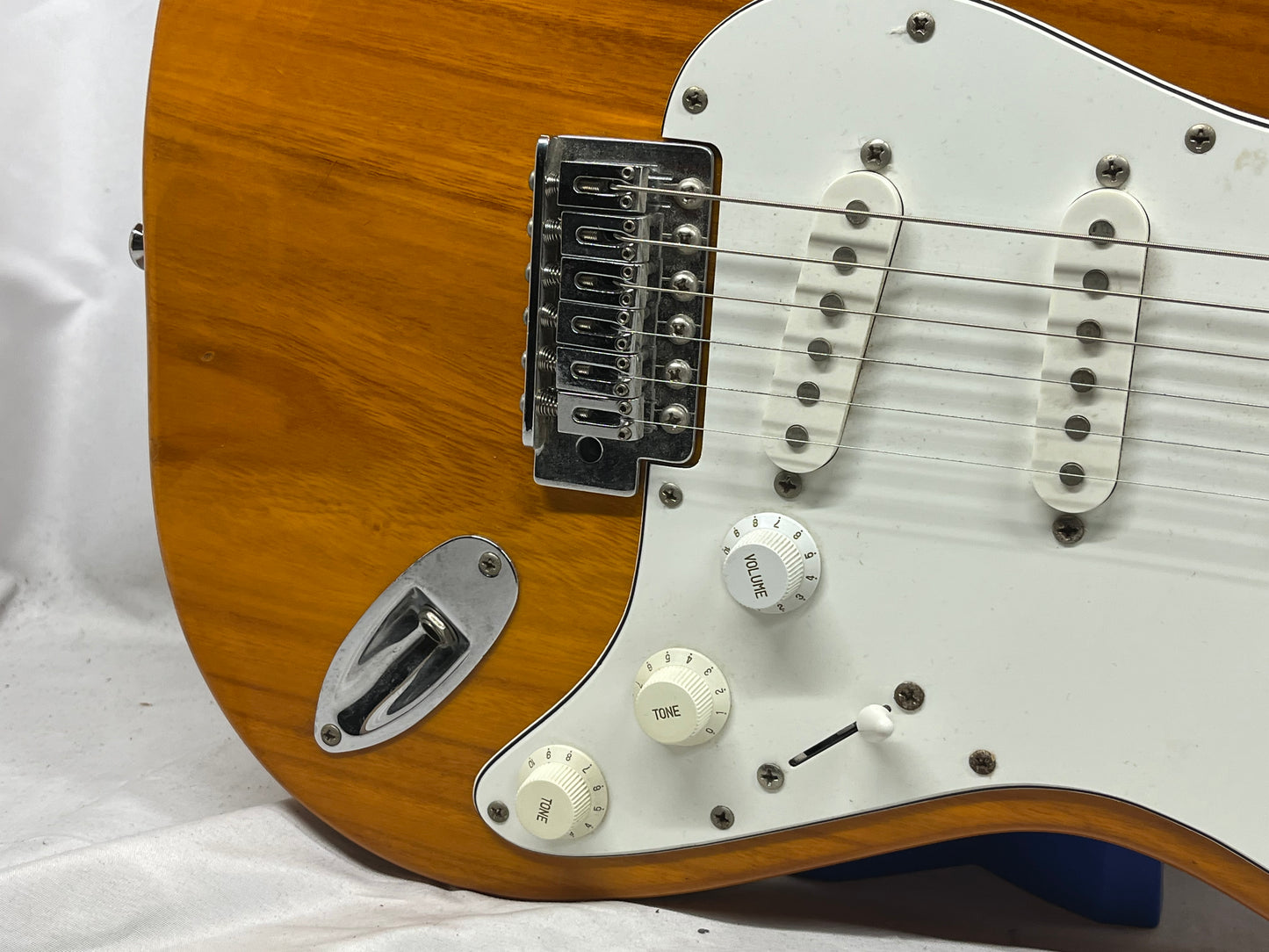 Jay Turser S-Style Doublecut Electric Guitar