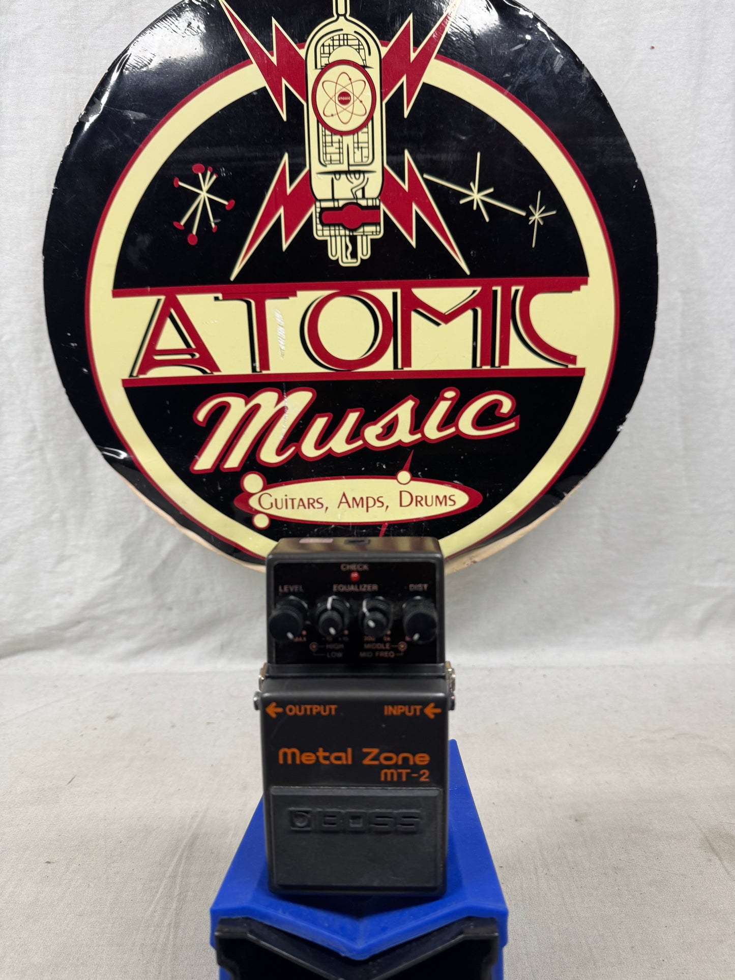 Boss MT-2 mt2 Metal Zone Distortion Pedal 1993