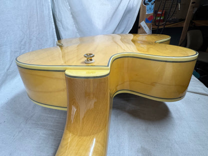Epiphone Emperor Regent Archtop Hollowbody Guitar 2011