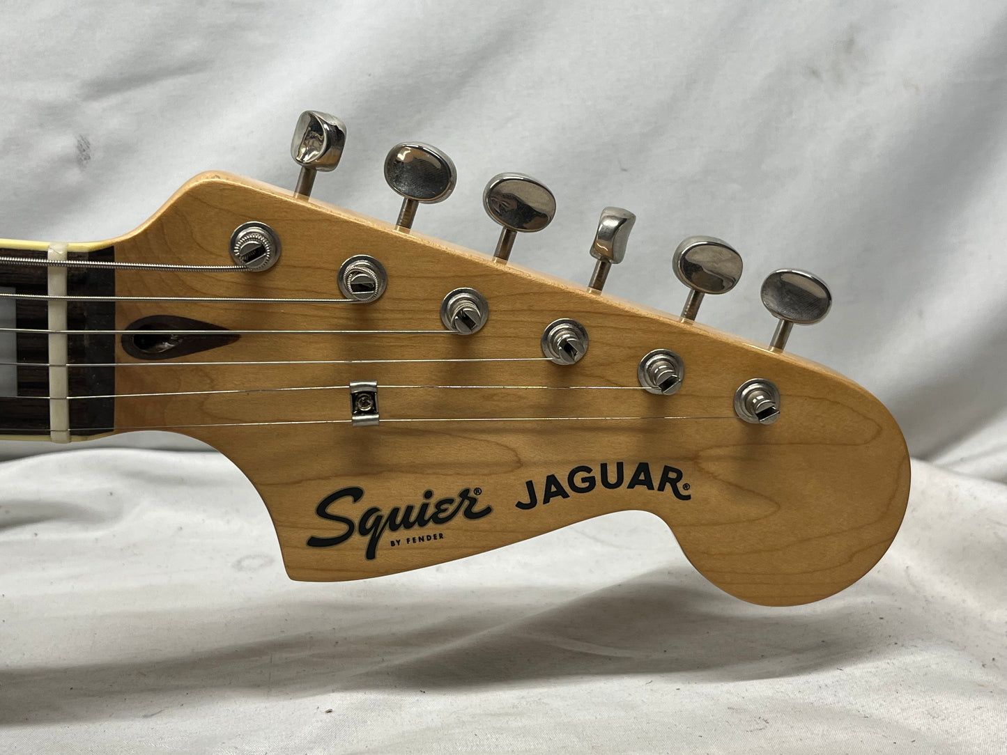Squier Factory Special Run Classic Vibes '70s Jaguar Electric Guitar - Daphne Blue