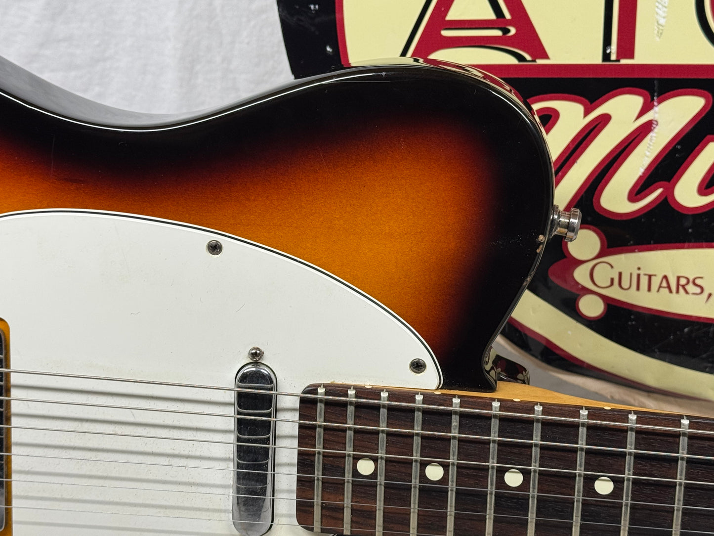 Fender American Standard Telecaster Guitar 1991 - 3-Color Sunburst / Rosewood fingerboard