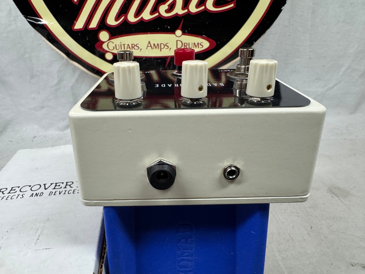 Recovery Effects Bad Comrade v3 Glitch Pitch Slice and Dice Bit Crusher Pedal with Box