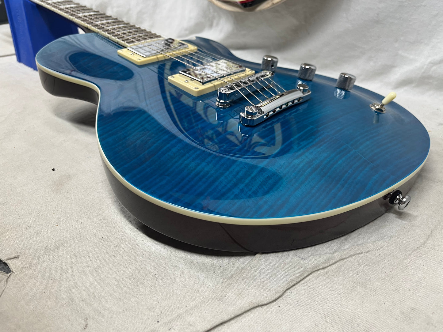 Reverend Roundhouse Electric Guitar