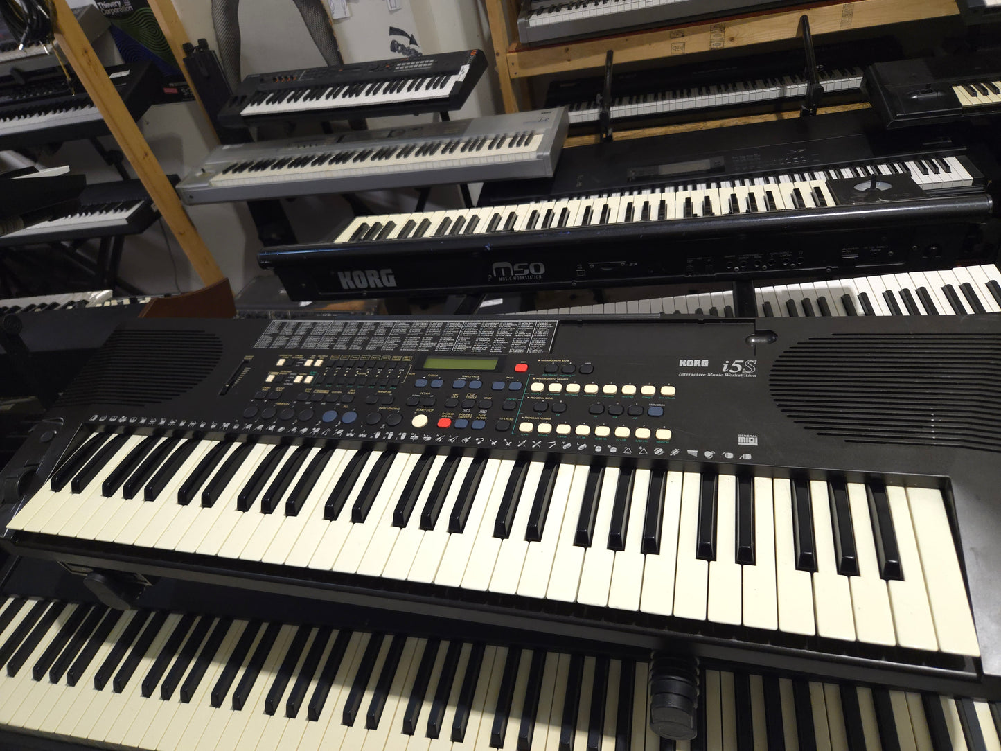 Yamaha DX7 Programmable Algorithm Synthesizer 1983 - 1987 - Local Pickup Only