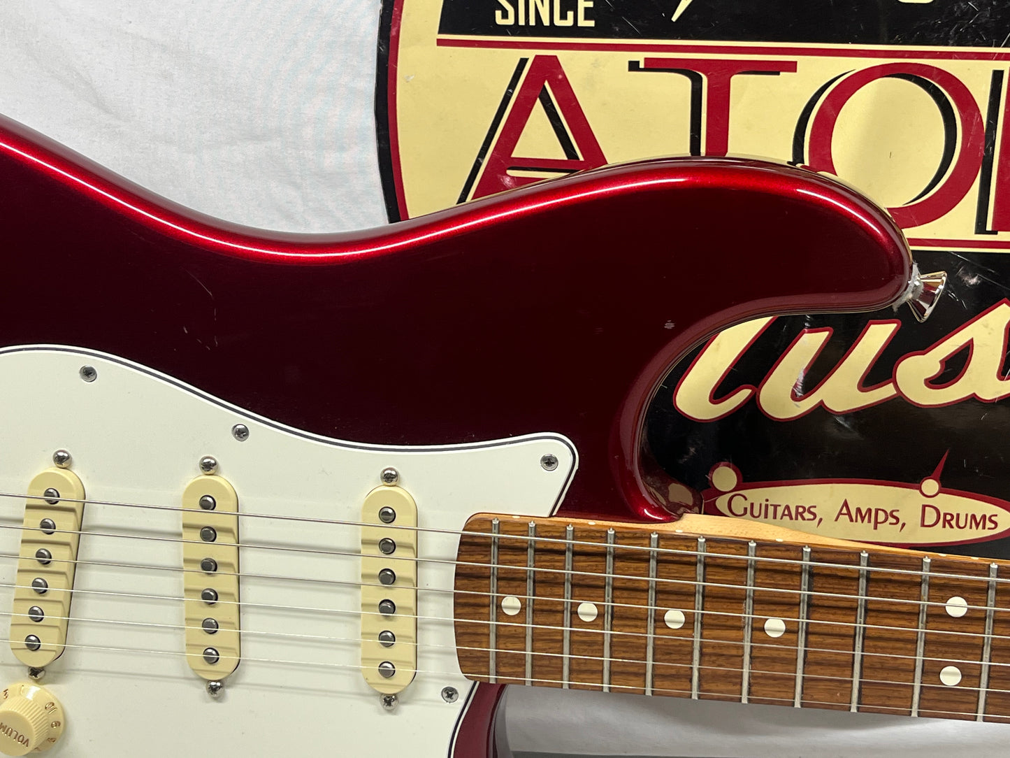 Fender Standard Stratocaster Strat Electric Guitar MIM - Made in Mexico