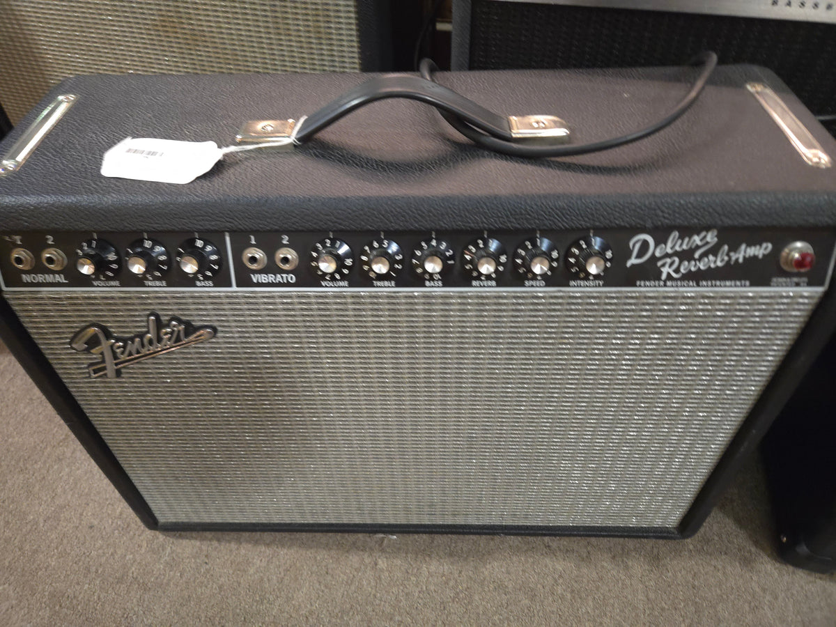 Fender '65 Deluxe Reverb Reissue 22-Watt 1x12" Guitar Combo 1994 - Present - Black - Local Pickup Only
