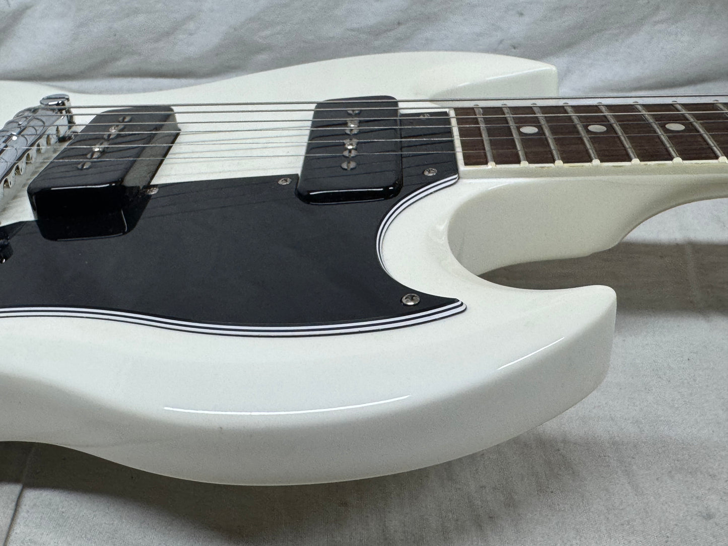 Gibson 50th Anniversary Pete Townshend Signature Model SG Guitar with Case 2011 - Polaris White