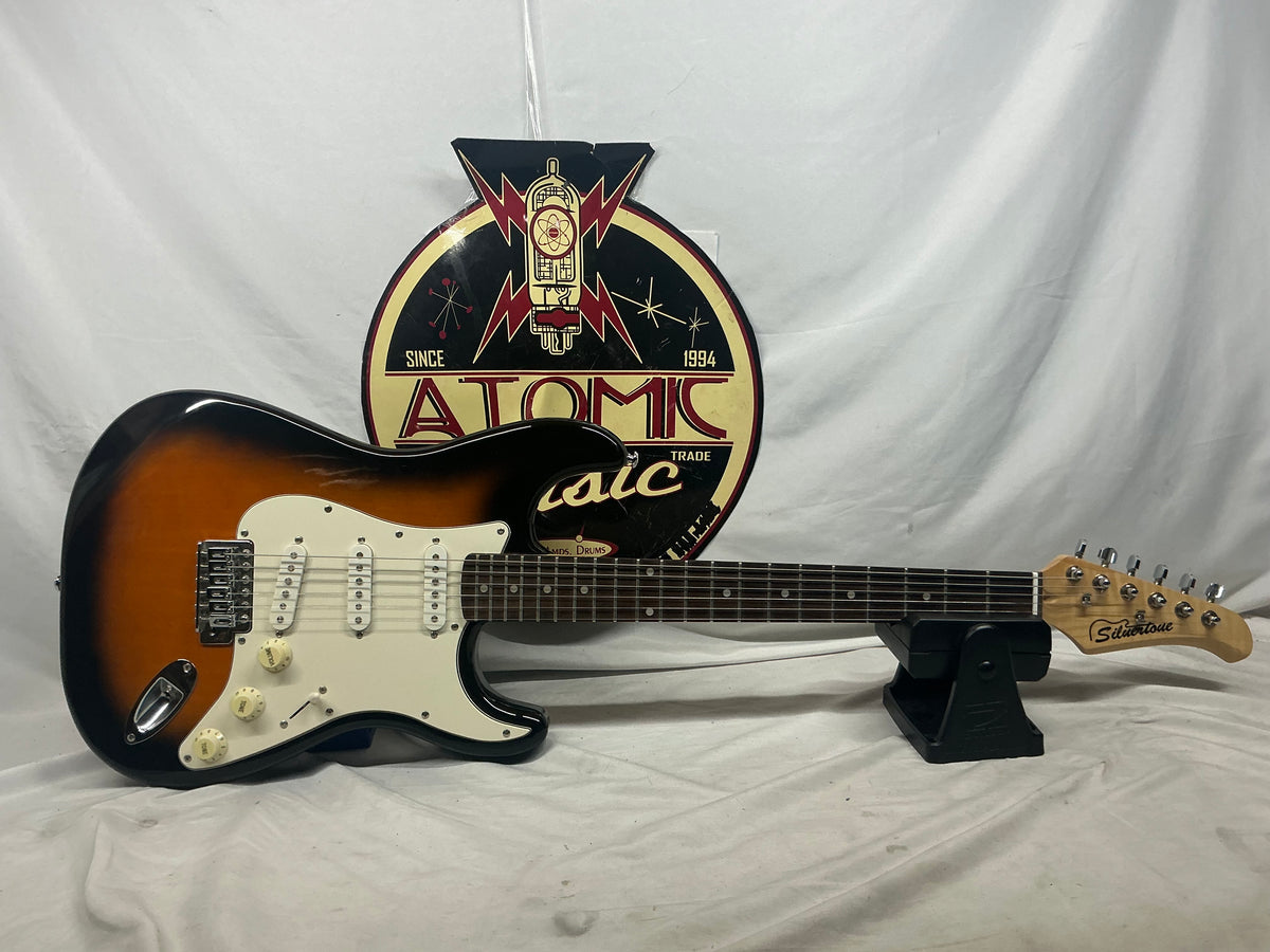 Silvertone Black S-Style Guitar - Sunburst
