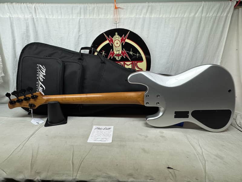 Mike Lull M5V Custom 5-string Bass with COA + Gig Bag - Image 7