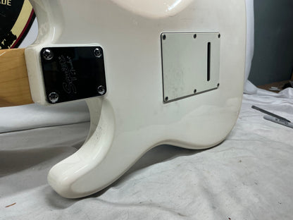 Squier Stratocaster - White