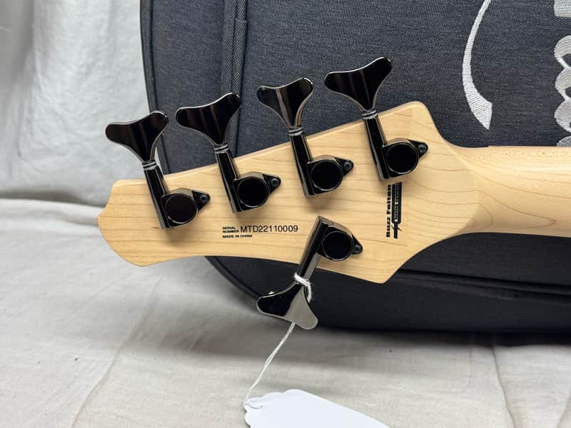 MTD Michael Tobias Design Kingston Z5 z 5 V 5-string Bass - Image 8
