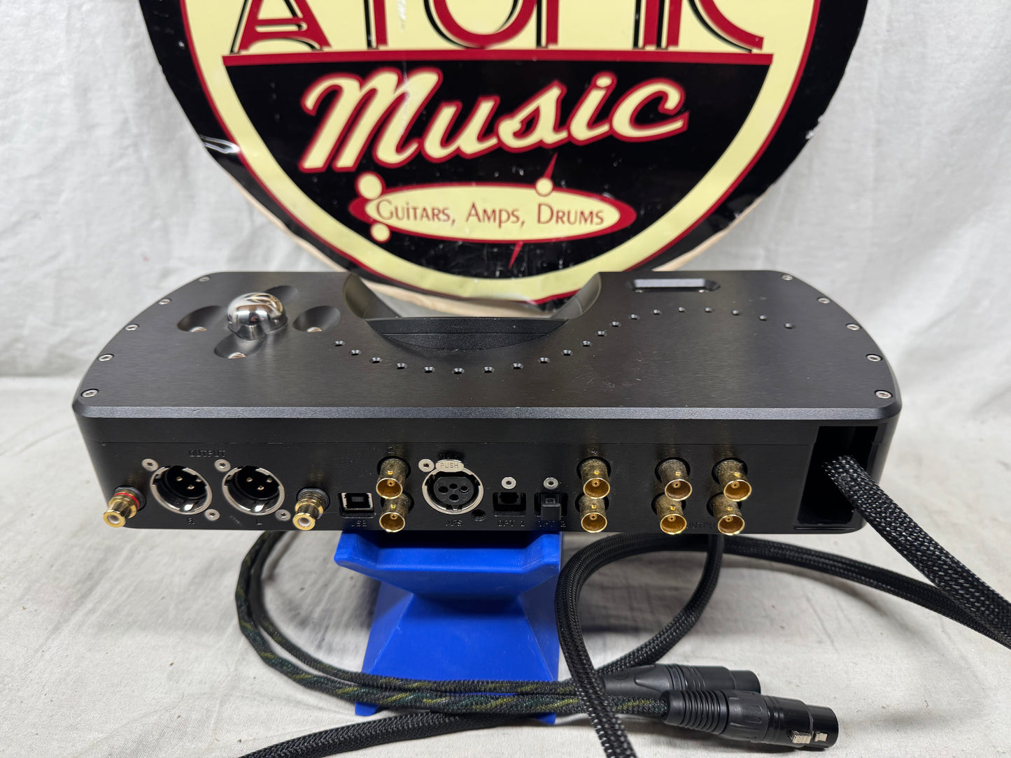 Chord Electronics Choral Range DAVE - Digital to Analog Veritas in Extremis - Reference DAC Digital to Analog Converter Preamplifier Preamp Headphone Amplifier with Power Supplies