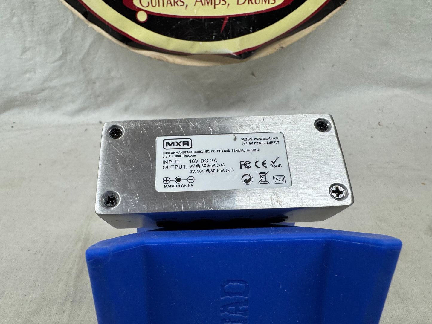 MXR M239 Mini Iso-Brick 5-output Mini Isolated Pedal Power Supply - Brick Only!