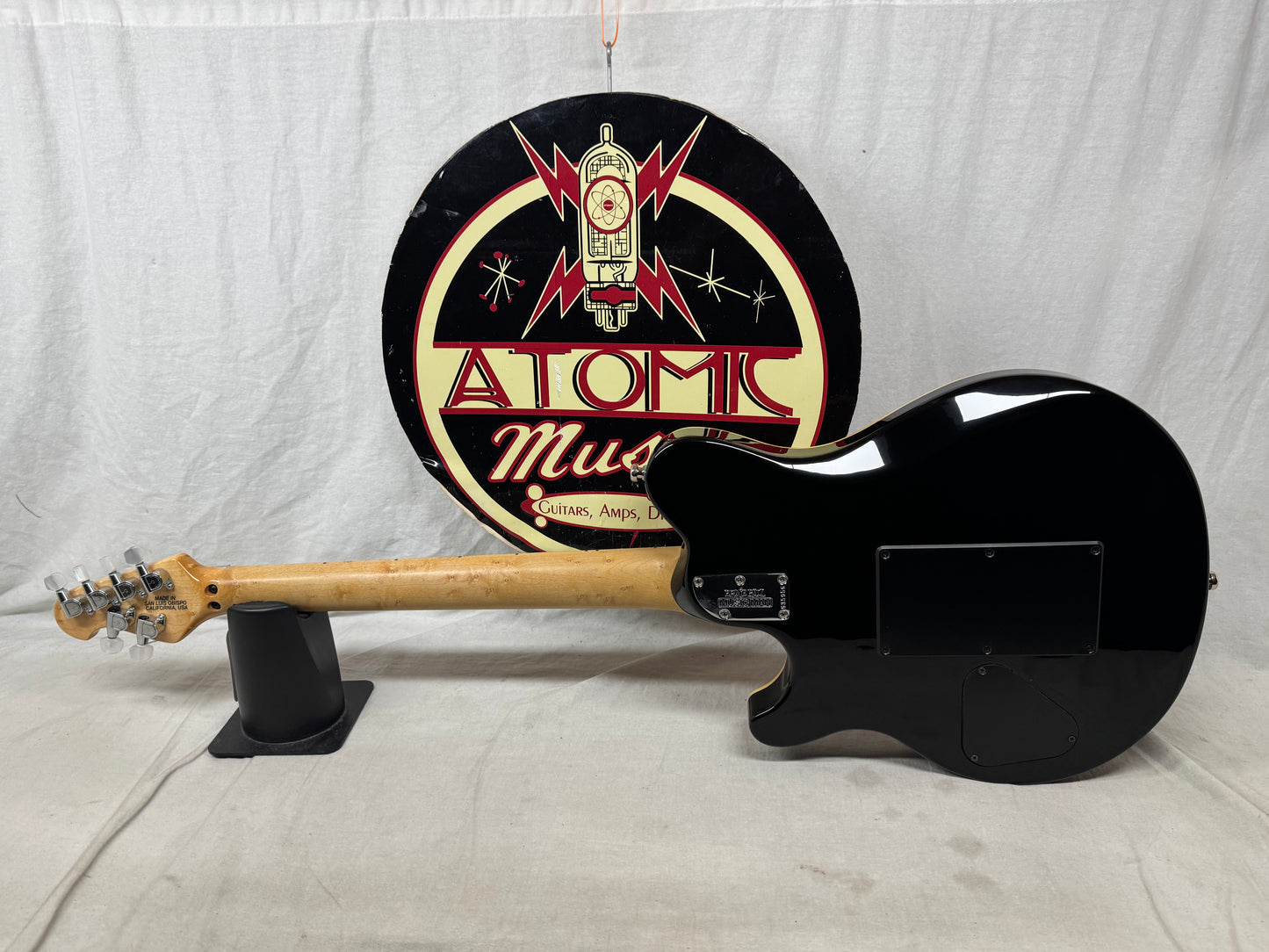 Ernie Ball Music Man Axis Guitar with Hard Case 2007