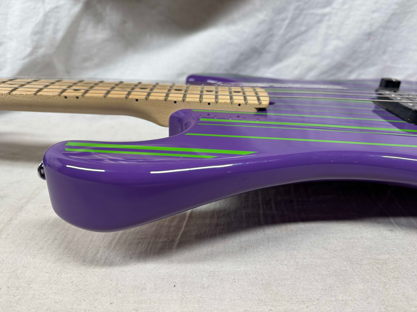 Mean Street Guitars meanstreet Unchained Tour Guitar with Case - Joker