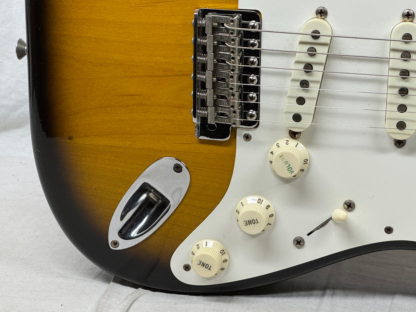 Fender USA '57 1957 Reissue Fullerton Stratocaster Guitar with Case 1983