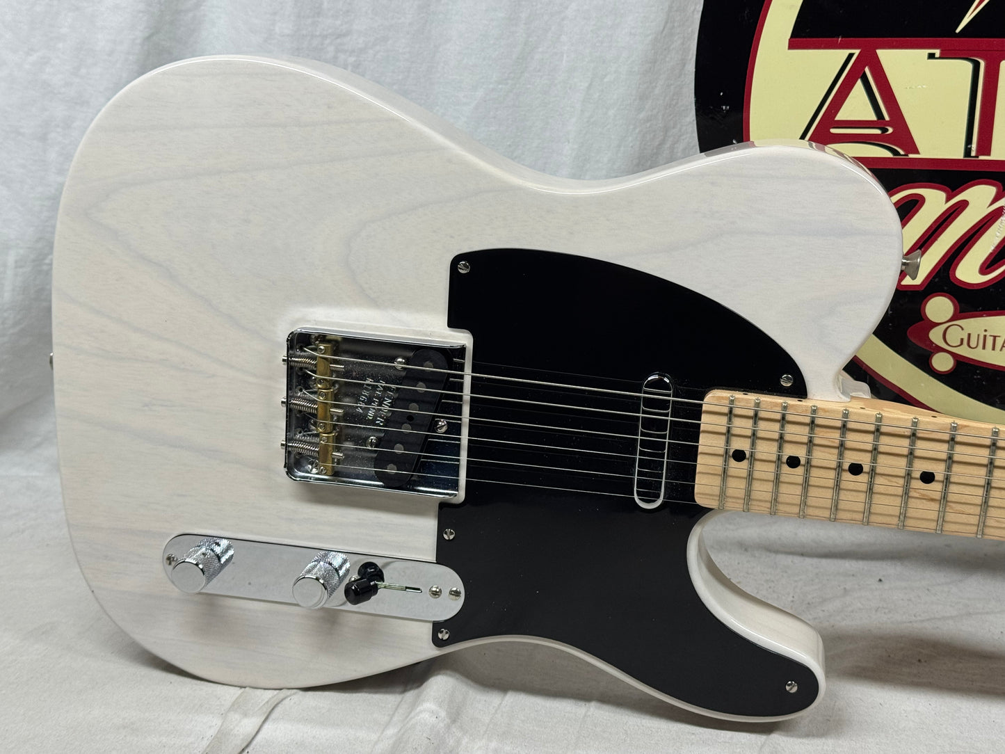 Fender USA Custom Shop '51 1951 Reissue Nocaster NOS Telecaster Guitar with COA + Case 2018 - White Blonde / Maple neck