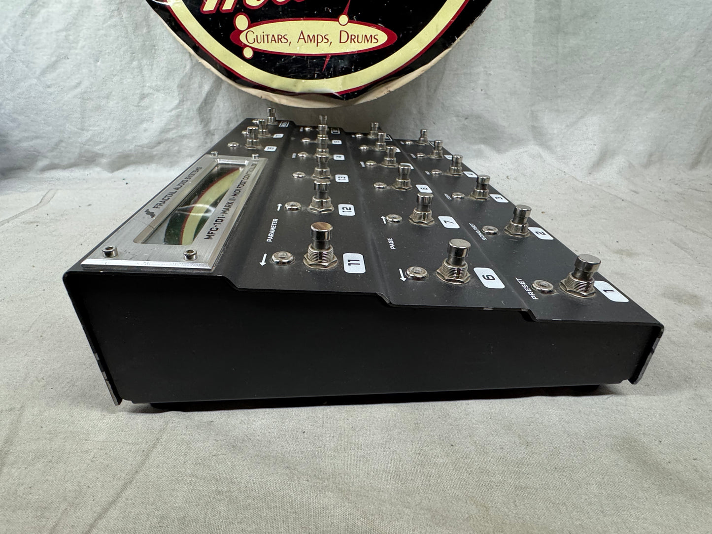 Fractal Audio Systems MFC-101 mfc101 MkII MIDI Foot Controller Pedal