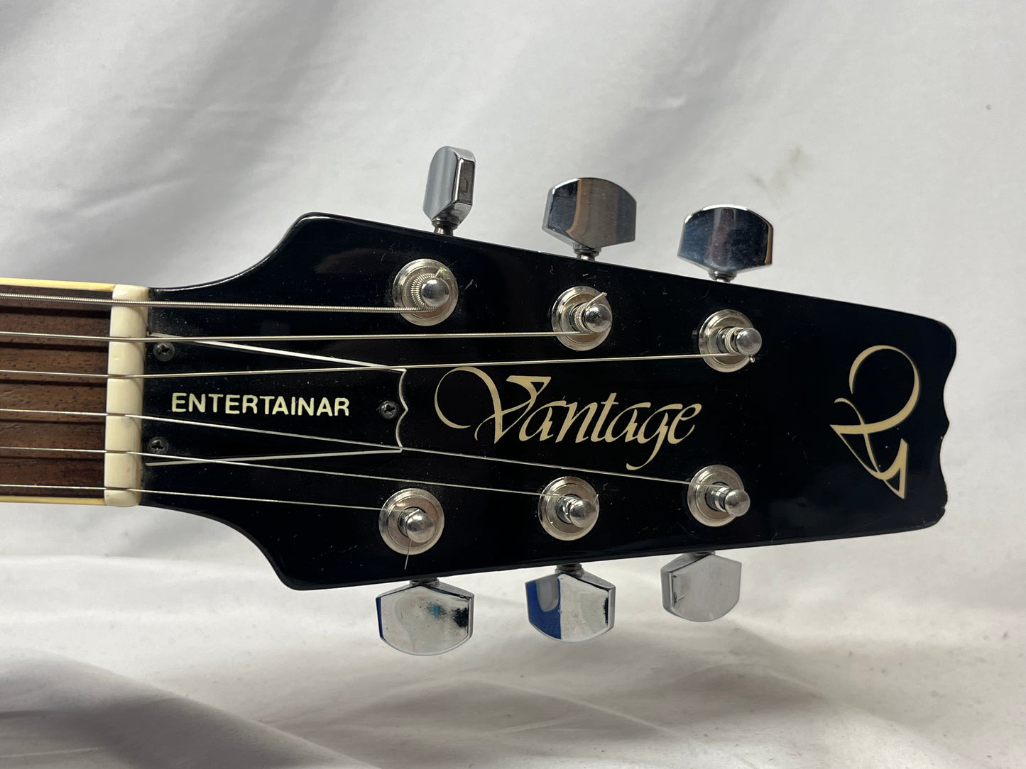 Vantage Entertainar VE-550 Electric Guitar