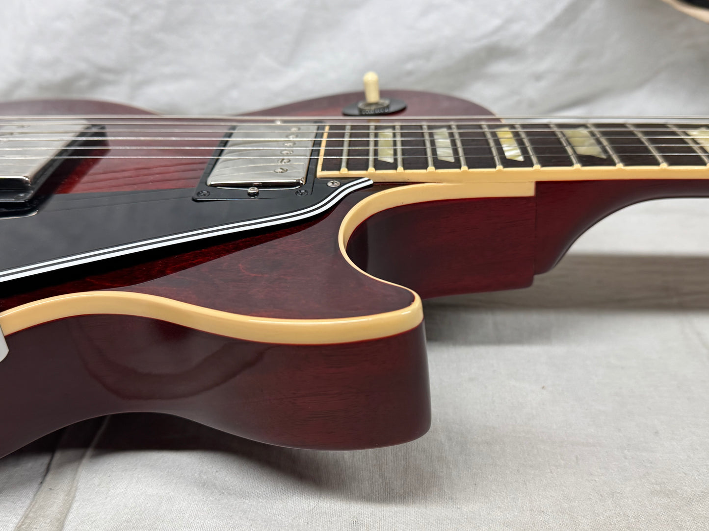 Gibson Les Paul Traditional Pro II 2 Guitar with Case 2012 - modified! - Wine Red