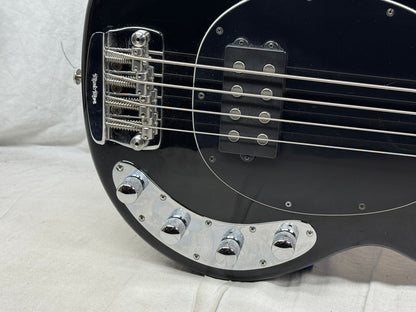 Ernie Ball Music Man Stingray sting ray 3 EQ H 3eq 4-string Bass with Case 2003 - Black / Maple neck