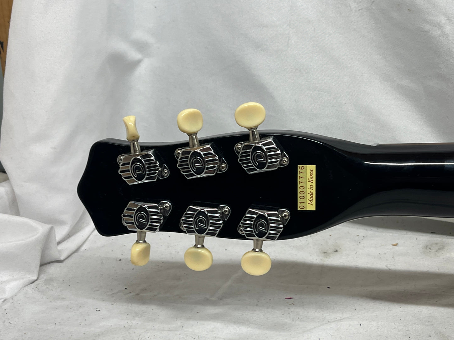 Danelectro '56 Baritone Reissue Baritone Guitar