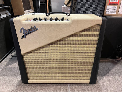 Fender Two-Tone Amp Custom Shop 15-Watt 1x12" / 1x10" Guitar Combo - Local Pickup Only!