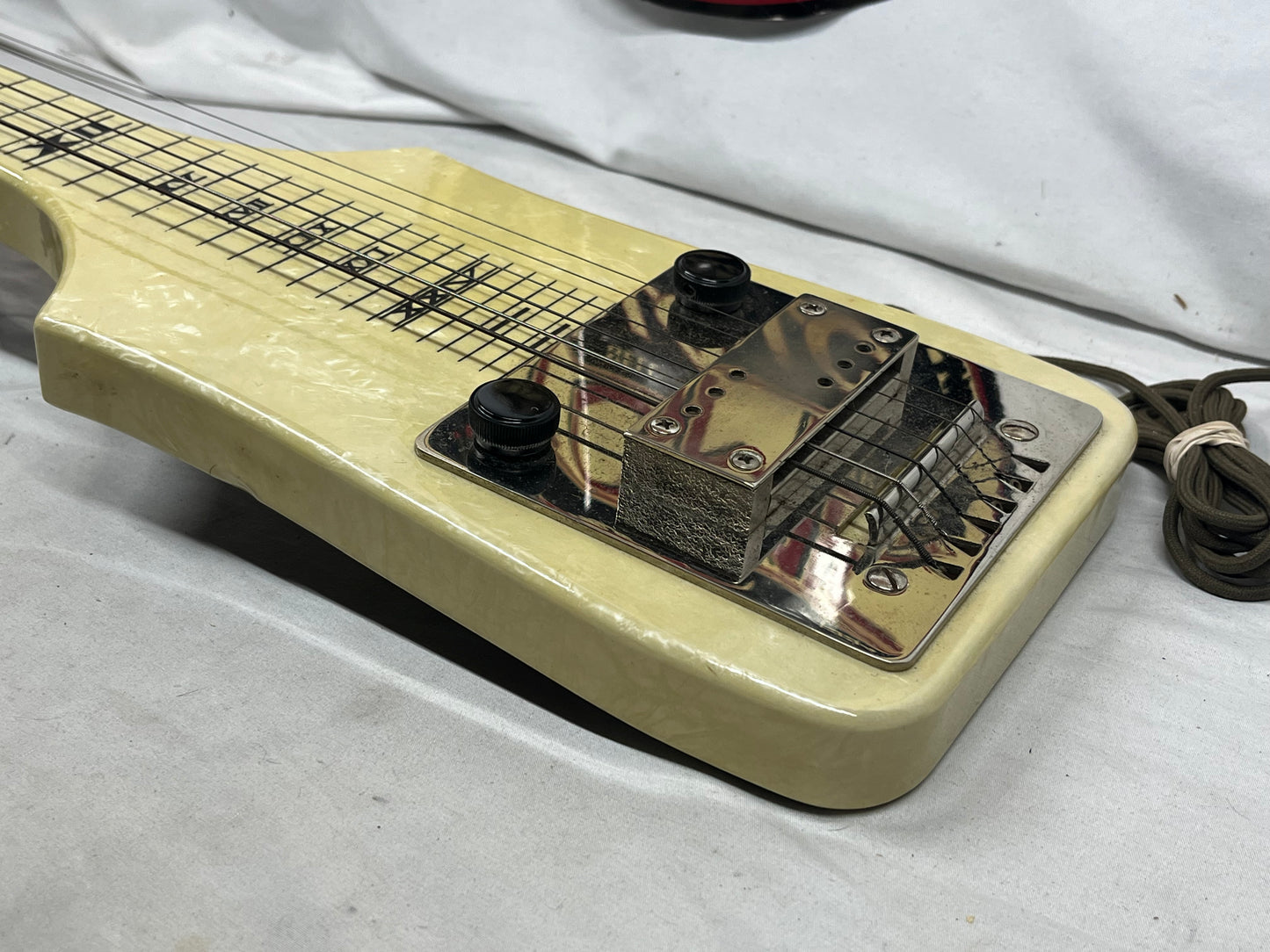 Supro Vintage Irene Lap Steel Guitar with Case