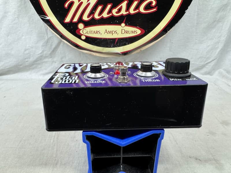Pedal Pawn Gypsy Vibe Vibrato Pedal - Image 3