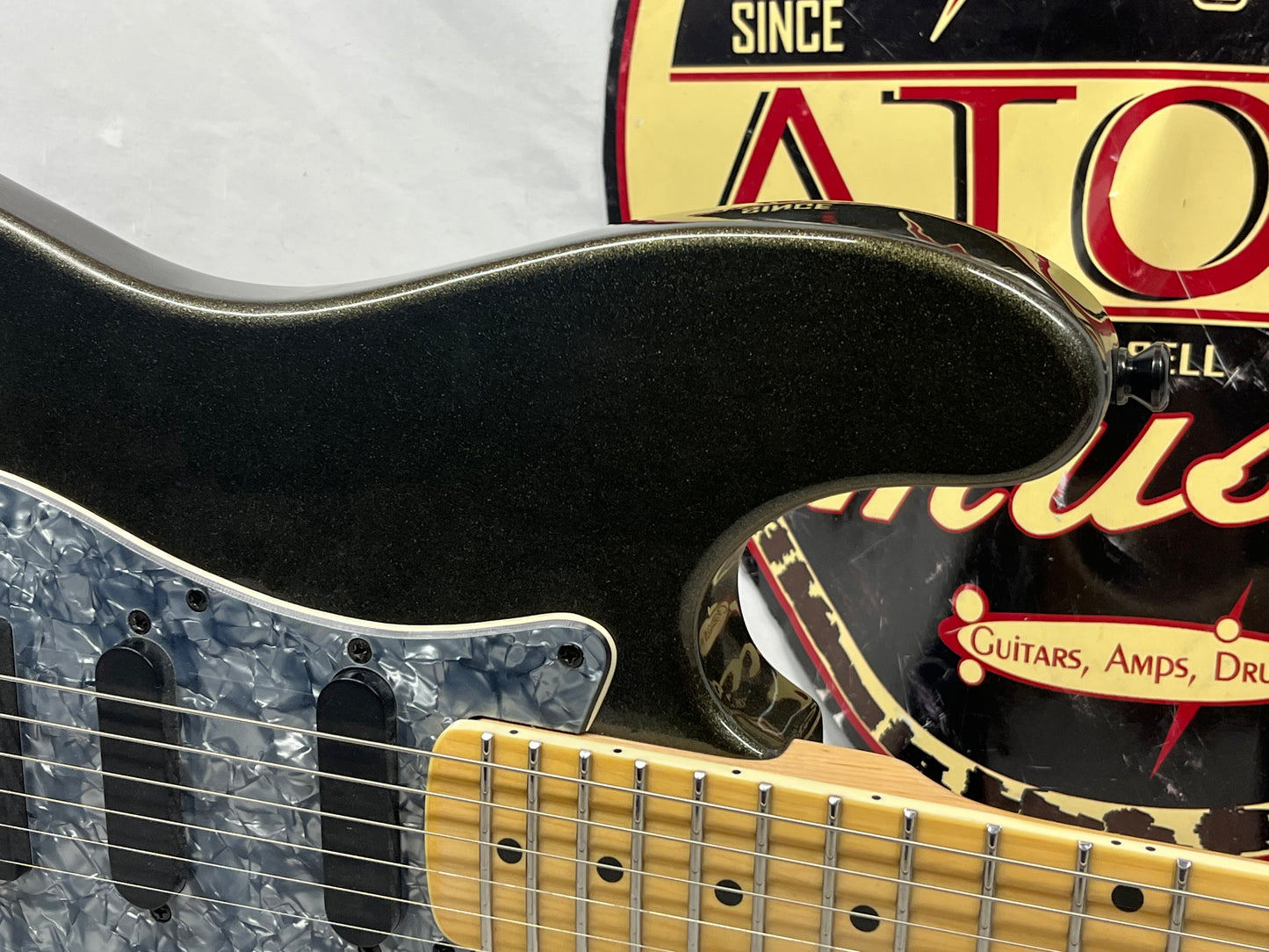 Kramer Focus VT-211 MBK HSS Doublecut Electric Guitar