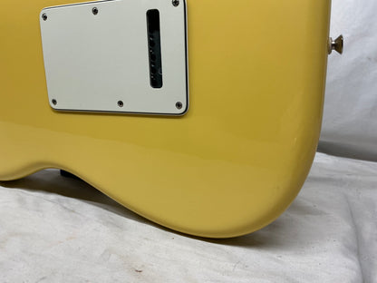 Fender Player Stratocaster 2022 - Butter Cream - Maple Fingerboard