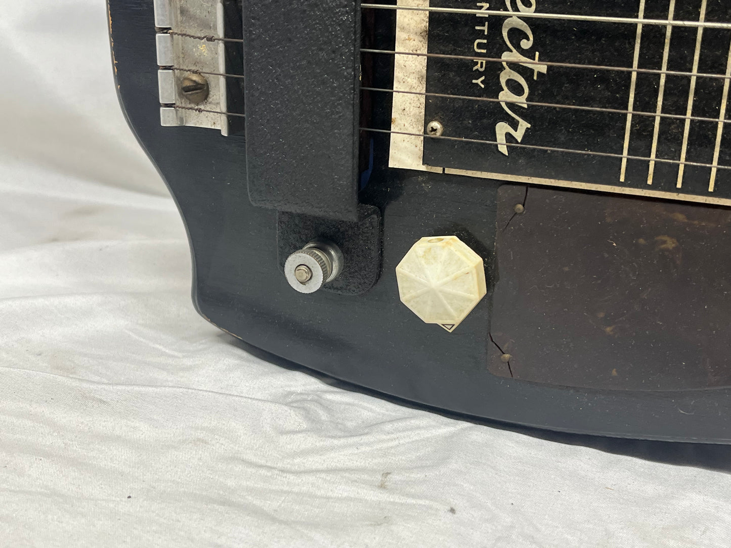 Epiphone 1939 Electar Century Lap Steel Guitar with Case