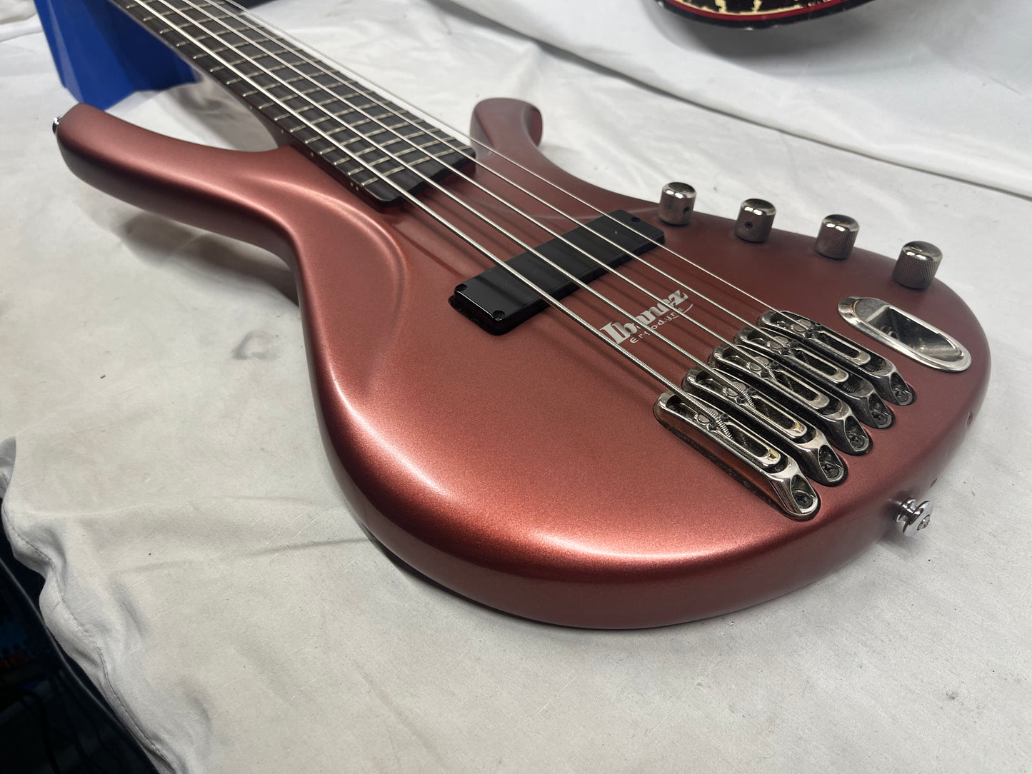 Ibanez EDA905 Ergodyne Bass 5-String Electric Doublecut Bass - Red Rock Flat