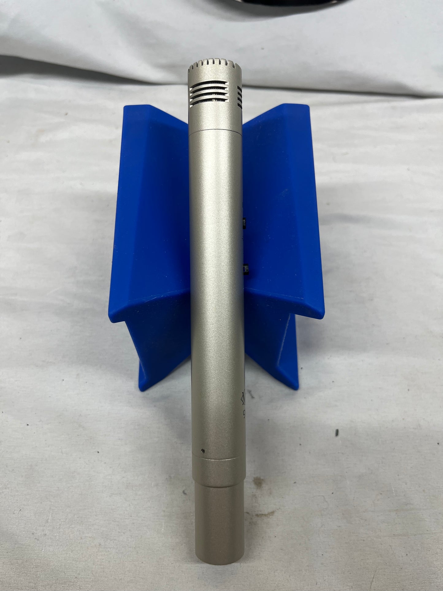 MXL 993 Small Diaphragm Cardioid Condenser Microphones - Stereo Pair with Case